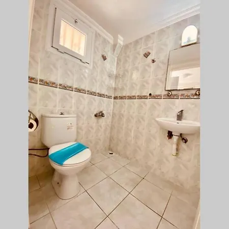 Kusadasi'nda Harika Nida 8 فيلة كوشاداسيه