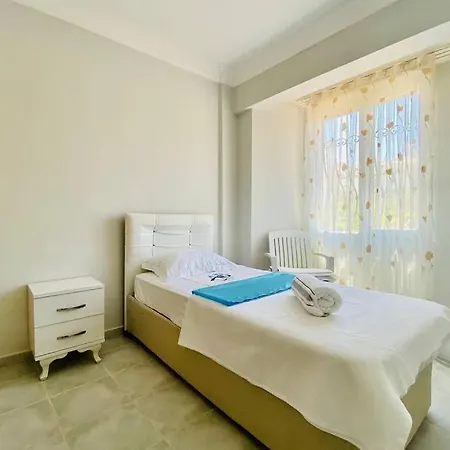 Vila Kusadasi'nda Harika Nida 8 *