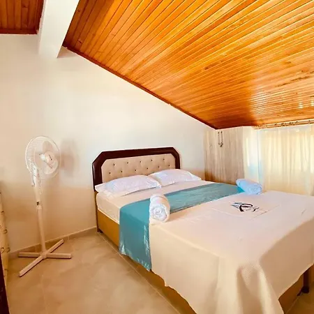فيلة Kusadasi'nda Harika Nida 8 كوشاداسيه